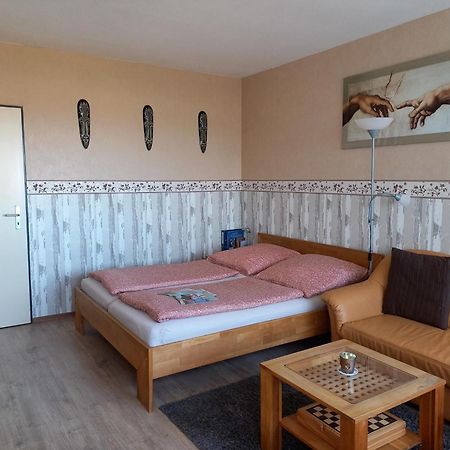Ferienwohnung Conny Am Suedstrand Familie Bach Burgtiefe auf Fehmarn Eksteriør billede